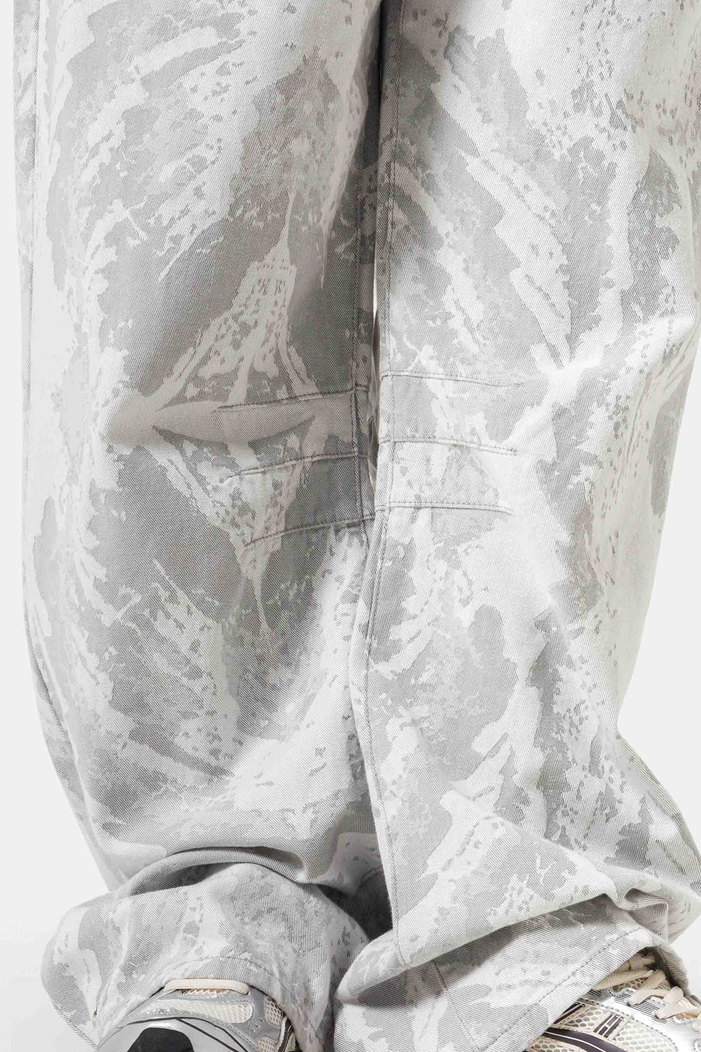 JEANS CAMO GRIS